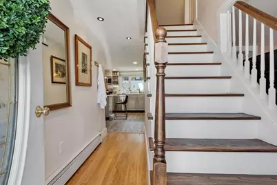 9 Cross St, Fitchburg, MA 01420 - Photo 11