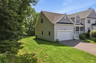 15 Curtis Cir, Avon, MA 02322 - Photo 3