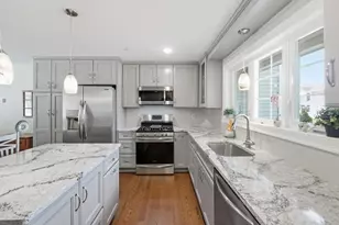 15 Curtis Cir, Avon, MA 02322 - Photo 11