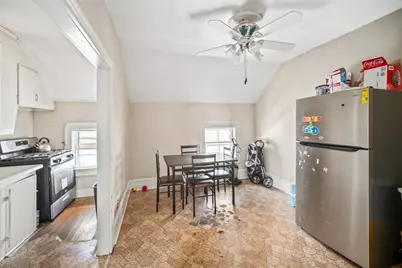 82 Snell St, Fall River, MA 02721 - Photo 15