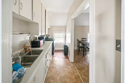 82 Snell St, Fall River, MA 02721 - Photo 11