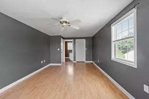 487 Wentworth Ave, Lowell, MA 01852 - Photo 29