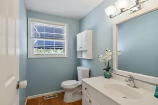 487 Wentworth Ave, Lowell, MA 01852 - Photo 17