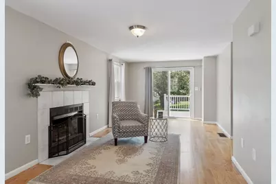 487 Wentworth Ave, Lowell, MA 01852 - Photo 13