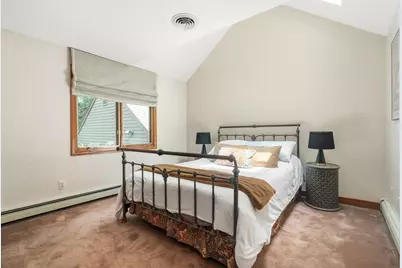 75 Hammond Pond Parkway, Brookline, MA 02467 - Photo 23