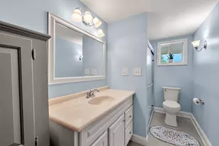 14 Overlook St, Newburyport, MA 01950 - Photo 23