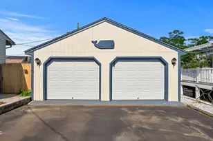 14 Overlook St, Newburyport, MA 01950 - Photo 31