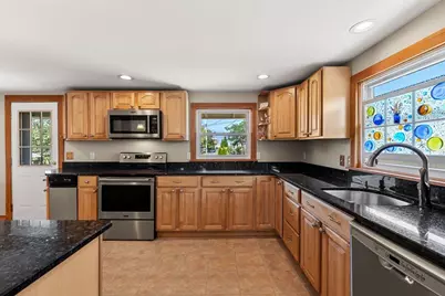 14 Overlook Street, Newburyport, MA 01950 - Photo 11