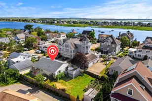 14 Overlook St, Newburyport, MA 01950 - Photo 5