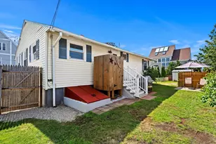 14 Overlook St, Newburyport, MA 01950 - Photo 39