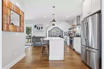 33 Bryant St, Wakefield, MA 01880 - Photo 9