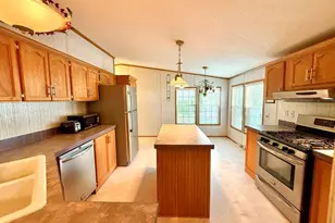 22 Sunnydale Cir, Brimfield, MA 01010 - Photo 17