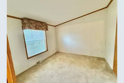 22 Sunnydale Cir, Brimfield, MA 01010 - Photo 7