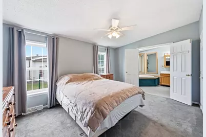 39 Celebration Circle, Chicopee, MA 01020 - Photo 13