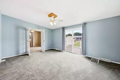 39 Celebration Circle, Chicopee, MA 01020 - Photo 9