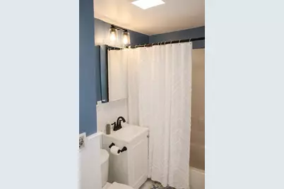 11 Hillcrest Ave #2, Beverly, MA 01915 - Photo 9