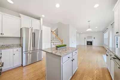 14 Autumn Ridge Dr, Hopkinton, MA 01748 - Photo 7