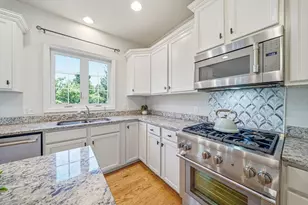 14 Autumn Ridge Dr, Hopkinton, MA 01748 - Photo 3