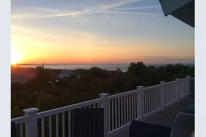 4 Crane Way, Gloucester, MA 01930 - Photo 1