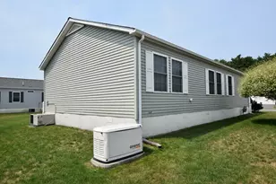 20 Quarrystone Dr, Bridgewater, MA 02324 - Photo 33