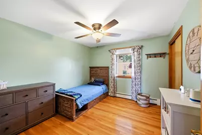 126 Edward St, Chicopee, MA 01020 - Photo 17