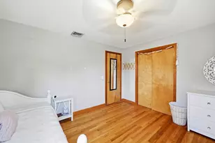 126 Edward St, Chicopee, MA 01020 - Photo 21
