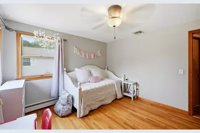 126 Edward St, Chicopee, MA 01020 - Photo 19
