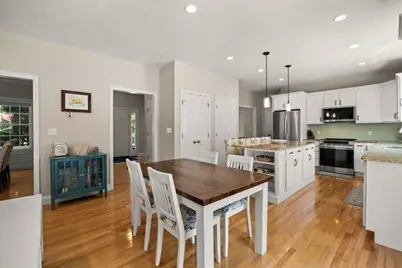 16 Summit Circle, Wrentham, MA 02093 - Photo 9