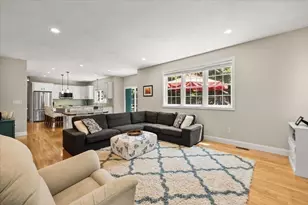 16 Summit Cir, Wrentham, MA 02093 - Photo 11