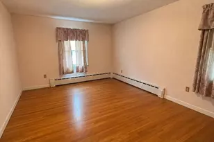 12 Arrowhead Ave, Auburn, MA 01501 - Photo 5