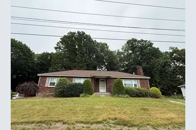 12 Arrowhead Ave, Auburn, MA 01501 - Photo 1
