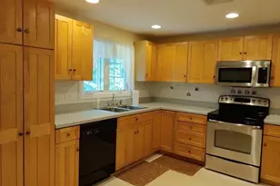 4 Deerfield Cir, Auburn, MA 01501 - Photo 7