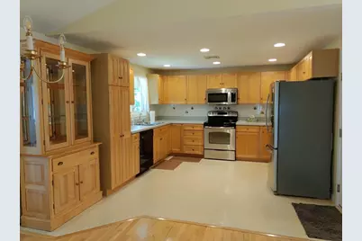 4 Deerfield Cir, Auburn, MA 01501 - Photo 5