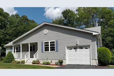 4 Deerfield Cir, Auburn, MA 01501 - Photo 3