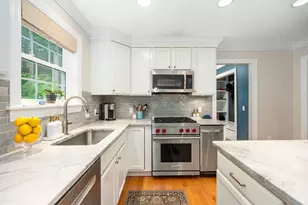 14 Overledge Rd, Manchester by the Sea, MA 01944 - Photo 7