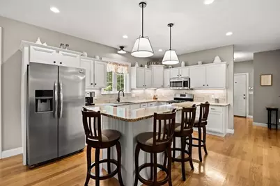 45 White Pines Rd, Bridgewater, MA 02324 - Photo 3
