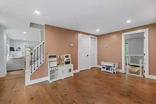 152 N Main St, Templeton, MA 01468 - Photo 13