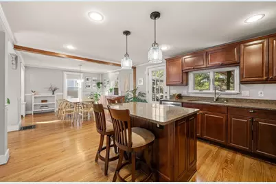 20 Curve St, Framingham, MA 01702 - Photo 9
