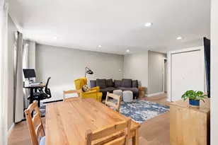 17 Bowdoin St, Boston, MA 02114 - Photo 9