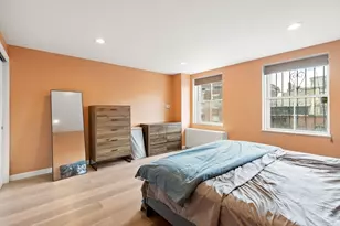 17 Bowdoin St, Boston, MA 02114 - Photo 13