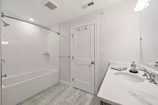 21 Birkdale Ln, Hopkinton, MA 01748 - Photo 27