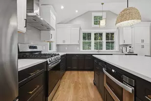 18 Centre St, Natick, MA 01760 - Photo 11