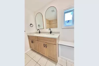 102 Pierce Street, Boston, MA 02136 - Photo 19