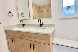 102 Pierce St, Boston, MA 02136 - Photo 19