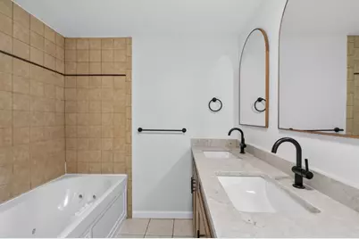 102 Pierce Street, Boston, MA 02136 - Photo 15