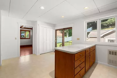 43 Laconia Rd, Worcester, MA 01609 - Photo 13