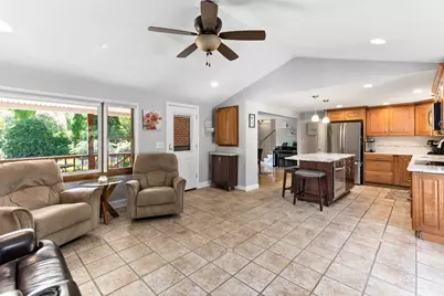 30 Peters Road, Swansea, MA 02777 - Photo 23