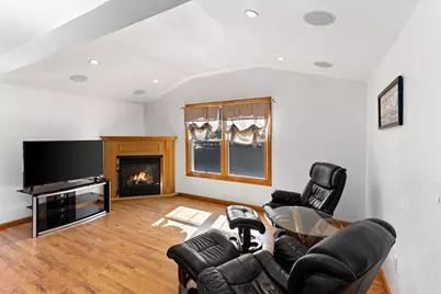 30 Peters Road, Swansea, MA 02777 - Photo 41