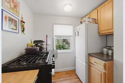 29 Magee Street, Boston, MA 02136 - Photo 9