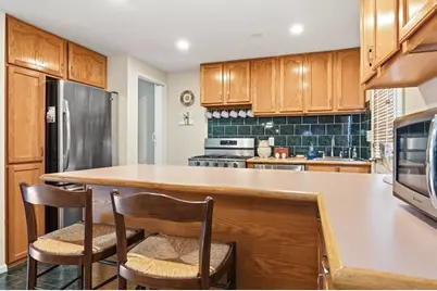 130 Kingston St #130, North Andover, MA 01845 - Photo 9